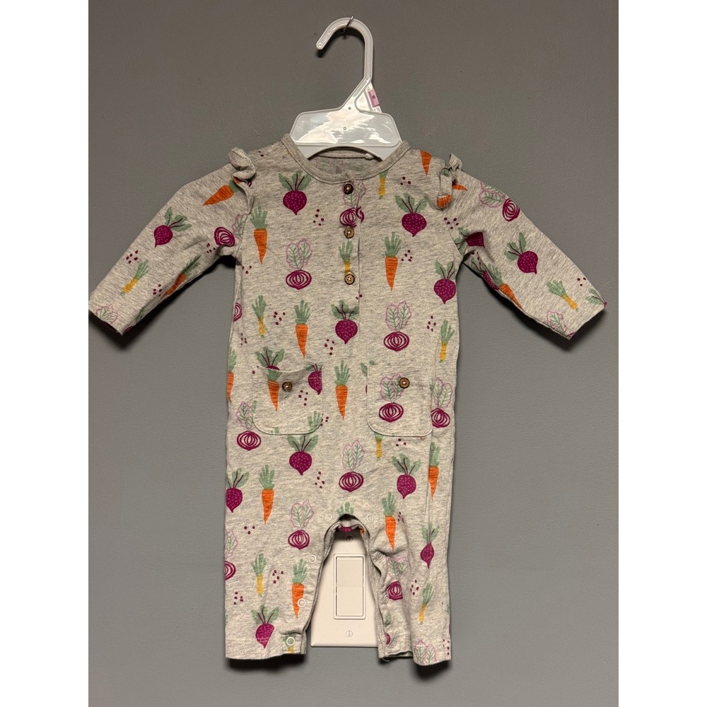 Oliver & Rain Organic Cotton Vegetable Print Romper Gray Carrot Beet 6M